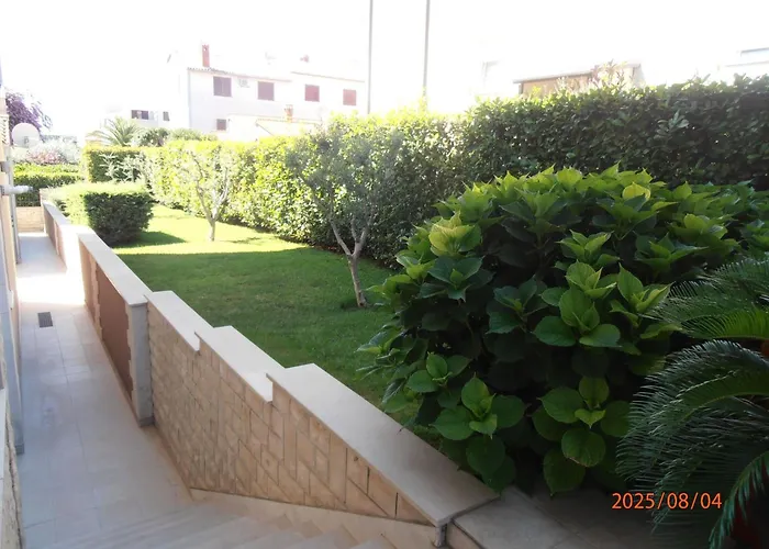 Apartment Ines 2 By Interhome Pula