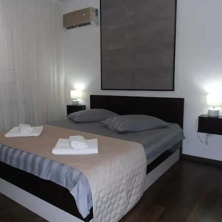 Apartment Ines 2 By Interhome