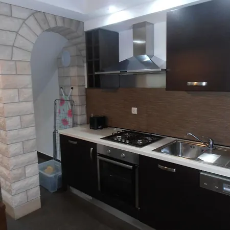 Ines 2 By Interhome * Pula