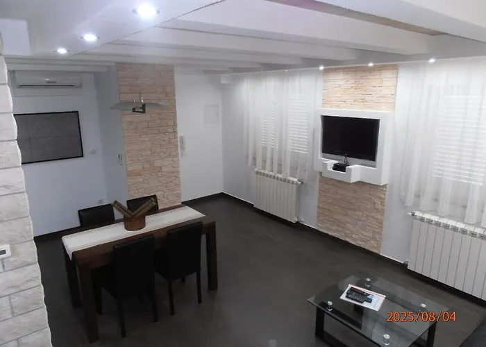 公寓 Ines 2 By Interhome *