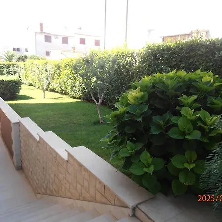 Apartment Ines 2 By Interhome Pula